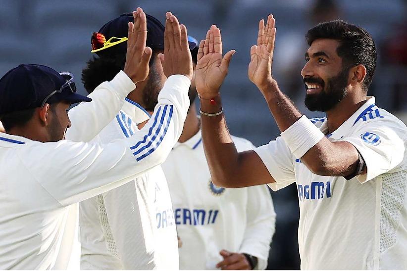 BGT 202425 Bumrah picks 417 as Australia trail India by 83 runs in