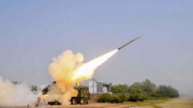 Tensions escalate at the India-Pakistan border: Missile attacks and counterattacks.