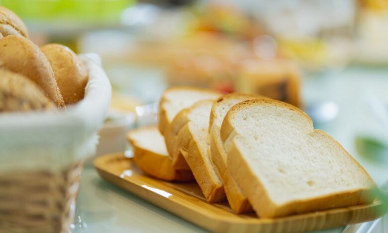 Oh no! Are you eating bread every day? Then be careful!