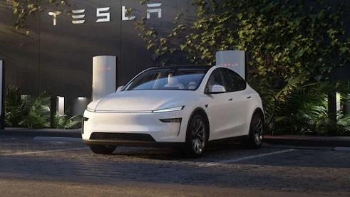 Arrival of Tesla 'Y' in India..!