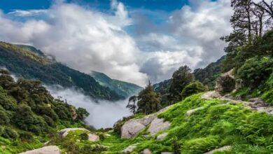 Shall we go to the enchanting hill station in the Himalayas..?