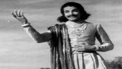 The then Head of the Film Sound Recording Department, Vallabhajosyula Sivarama.