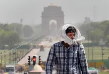 heat wave warning in India Delhi 44 degrees hot weather streets