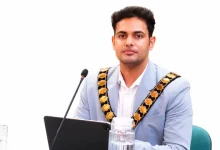 A rare achievement in British history.. An Indian-origin student elected as Mayor!