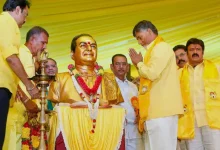 మహానాడు వేదికపై ఎన్టీఆర్‌కు భారతరత్న ఇవ్వాలని చంద్రబాబు డిమాండ్