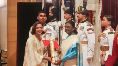 Harmanpreet Kaur receives Padma Shri from President Droupadi Murmu