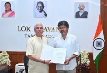 విజయ్ ప్రభుత్వం ఏర్పాటు కోసం 118 బలం సాధించిన టీవీకే