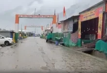 Pilgrims at the Amarnath base camp after the Amarnath Yatra suspended for fourth consecutive day due to heavy rainfall and IMD weather alert.