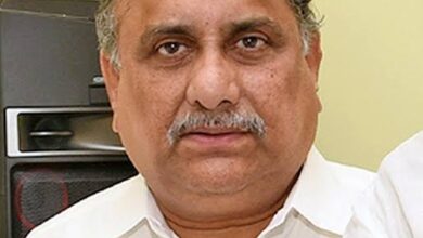 Mudragada Padmanabham passes away at 73