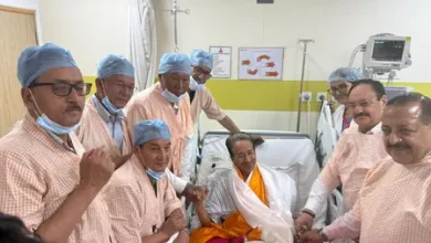 Sonum Wangchuk ends hunger strike after 26 days