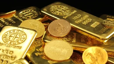 Should you buy gold or wait? Here’s the real calculation.