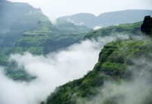 A must-visit place during the monsoon season… Malshej Ghat.