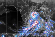 Cyclone Arnab Andhra Pradesh red alert as a very severe cyclonic storm approaches the coast near Yanam